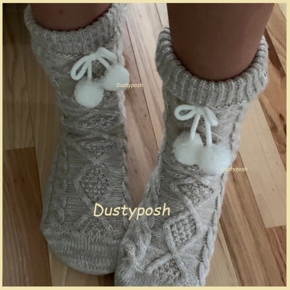 HP🎉 UGG Fleece Lined Pom Pom Socks Cozy Boot Cute New Cream Oatmeal Red Pink - Picture 5 of 8
